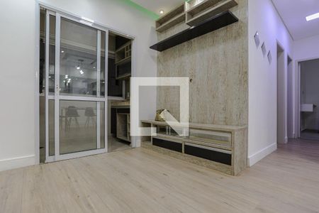 Sala de apartamento para alugar com 3 quartos, 70m² em Conjunto Residencial Irai, Suzano