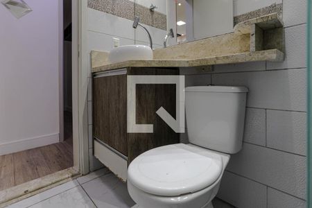 Banheiro de apartamento para alugar com 3 quartos, 70m² em Conjunto Residencial Irai, Suzano