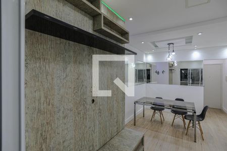 Sala de apartamento para alugar com 3 quartos, 70m² em Conjunto Residencial Irai, Suzano