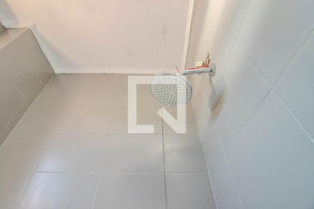 Banheiro da Suíte de apartamento para alugar com 4 quartos, 196m² em Jardim Lindóia, Porto Alegre