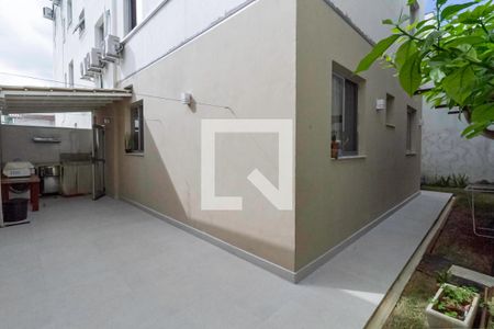 Área privativa de apartamento à venda com 3 quartos, 123m² em Planalto, Belo Horizonte