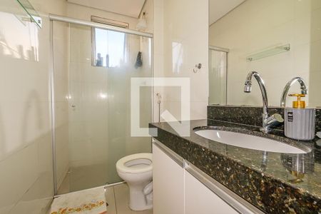 Banheiro de apartamento à venda com 1 quarto, 58m² em Serra, Belo Horizonte