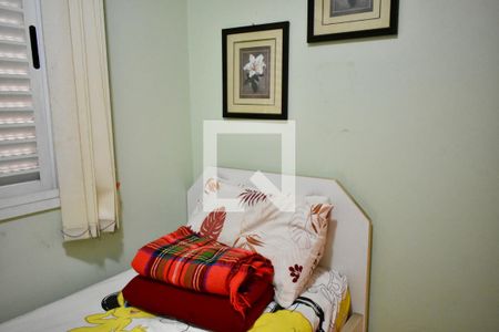 Quarto de Serviço de casa à venda com 4 quartos, 200m² em Vila do Bosque, São Paulo
