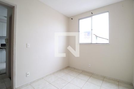 Quarto 2 de apartamento para alugar com 2 quartos, 45m² em Jardim Europa, Uberlândia