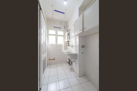 Área de Serviço de apartamento à venda com 3 quartos, 94m² em Jardim Tupanci, Barueri