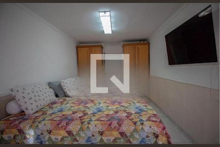 Casa à venda com 4 quartos, 180m² em Ipiranga, São Paulo