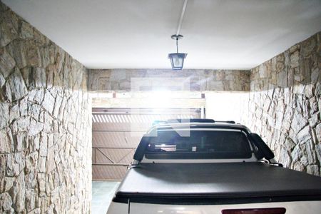 Garagem de casa à venda com 4 quartos, 276m² em Jardim Vera, Guarulhos