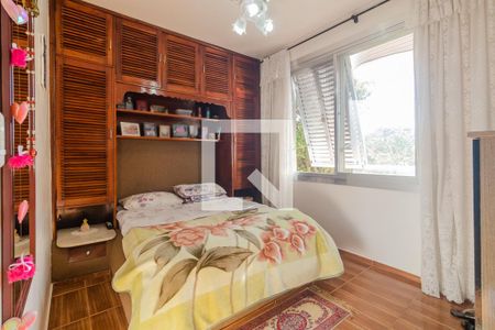Quarto 1 de apartamento à venda com 2 quartos, 47m² em Santa Tereza, Porto Alegre
