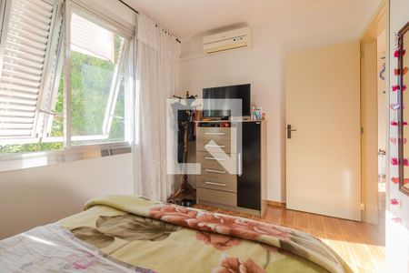 Quarto 1 de apartamento à venda com 2 quartos, 47m² em Santa Tereza, Porto Alegre