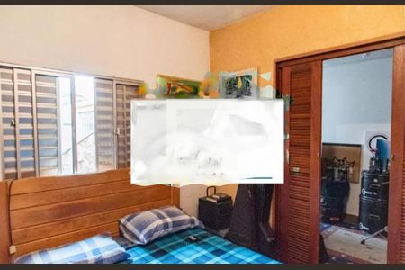 Casa à venda com 5 quartos, 260m² em Vila Monumento, São Paulo
