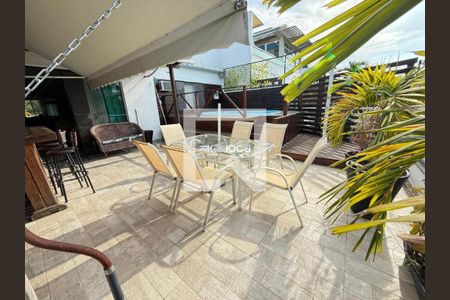 Apartamento à venda com 4 quartos, 201m² em Recreio dos Bandeirantes, Rio de Janeiro