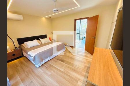 Casa à venda com 5 quartos, 380m² em Recreio dos Bandeirantes, Rio de Janeiro