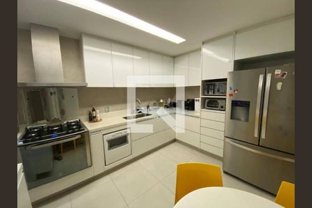 Apartamento à venda com 4 quartos, 280m² em Barra da Tijuca, Rio de Janeiro