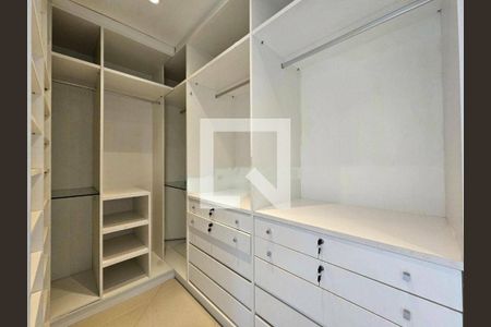 Apartamento à venda com 3 quartos, 186m² em Jacarepaguá, Rio de Janeiro