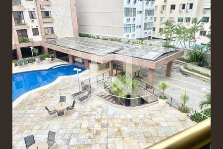 Casa à venda com 4 quartos, 420m² em Barra da Tijuca, Rio de Janeiro