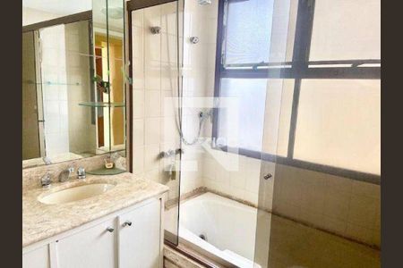 Casa à venda com 4 quartos, 420m² em Barra da Tijuca, Rio de Janeiro