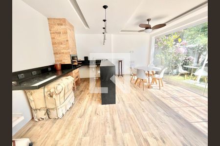 Casa à venda com 4 quartos, 545m² em Barra da Tijuca, Rio de Janeiro