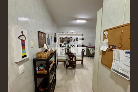 Apartamento à venda com 4 quartos, 200m² em Vargem Pequena, Rio de Janeiro