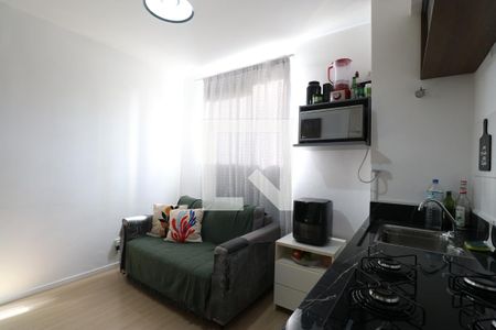 Sala/Cozinha de apartamento para alugar com 1 quarto, 24m² em Santa Cecilia, São Paulo