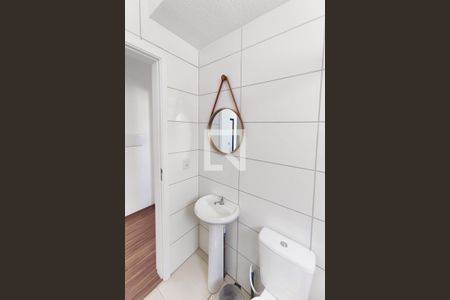 Banheiro de apartamento à venda com 2 quartos, 64m² em Centro, São Leopoldo