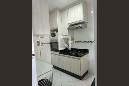 Cozinha de apartamento à venda com 3 quartos, 74m² em Vila Francisco Matarazzo, Santo André