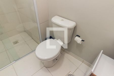 Banheiro de apartamento para alugar com 1 quarto, 44m² em Vila Buarque, São Paulo