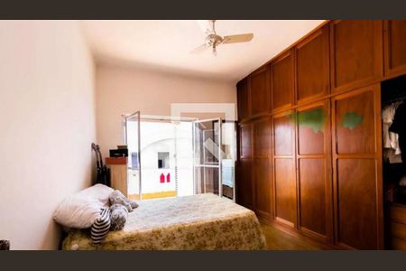 Casa à venda com 6 quartos, 200m² em Ipiranga, São Paulo