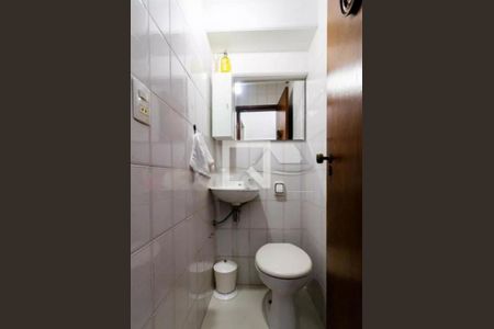 Casa à venda com 6 quartos, 200m² em Ipiranga, São Paulo