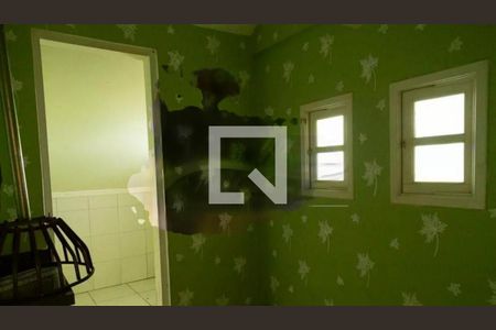 Casa à venda com 3 quartos, 200m² em Bosque da Saúde, São Paulo