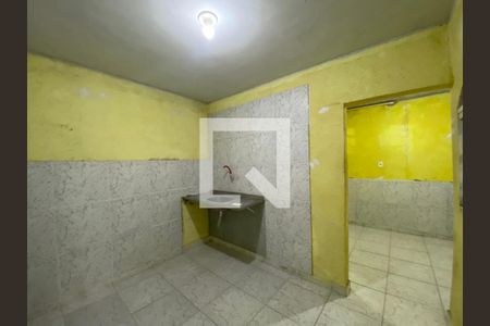 Sala/Cozinha de casa para alugar com 1 quarto, 34m² em Jardim Pinhal, Guarulhos
