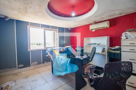 Escritório de casa para alugar com 5 quartos, 180m² em Cavalhada, Porto Alegre