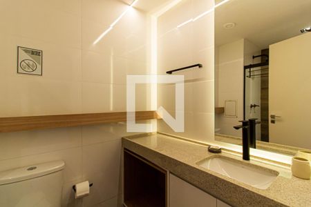 Banheiro de kitnet/studio à venda com 1 quarto, 26m² em Perdizes, São Paulo