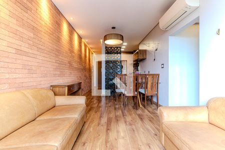 Sala de apartamento à venda com 2 quartos, 65m² em Cerqueira César, São Paulo