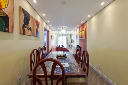Sala de apartamento para alugar com 2 quartos, 85m² em Guilhermina, Praia Grande