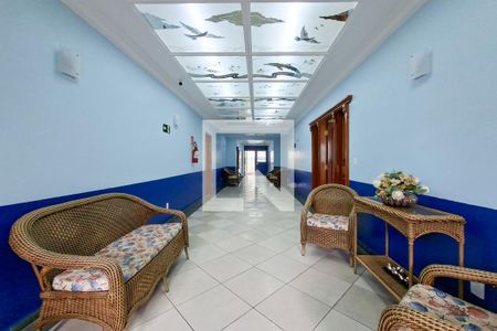 Área comum - Hall de entrada de apartamento para alugar com 2 quartos, 85m² em Guilhermina, Praia Grande