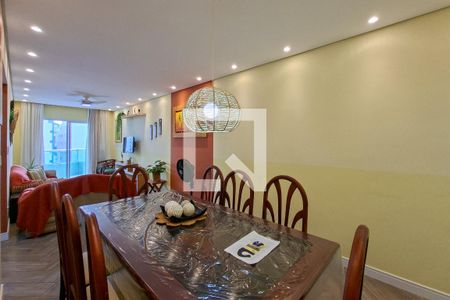 Sala de apartamento para alugar com 2 quartos, 85m² em Guilhermina, Praia Grande