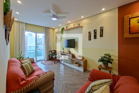 Sala de apartamento para alugar com 2 quartos, 85m² em Guilhermina, Praia Grande