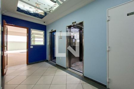 Área comum - Hall de entrada de apartamento para alugar com 2 quartos, 85m² em Guilhermina, Praia Grande