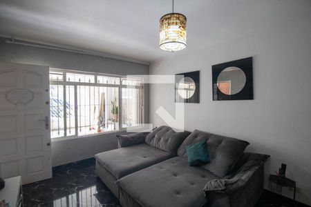 Sala de casa à venda com 4 quartos, 130m² em Vila Leonor, São Paulo