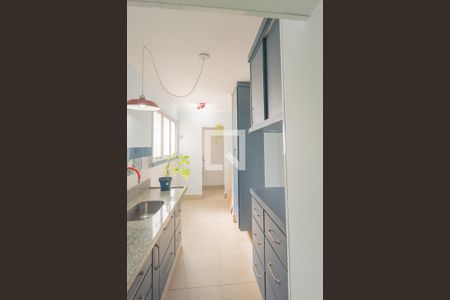 Cozinha de apartamento à venda com 1 quarto, 50m² em Centro, Campinas