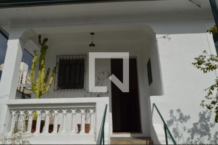 Fachada de casa à venda com 3 quartos, 183m² em Vila Clementino, São Paulo