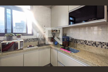 Cozinha de apartamento à venda com 5 quartos, 237m² em Santa Efigênia, Belo Horizonte