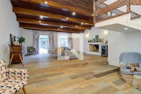 Foto 05 de casa à venda com 3 quartos, 335m² em Campo Belo, São Paulo