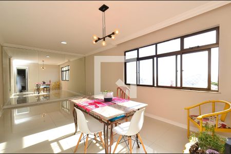 Sala  de apartamento à venda com 3 quartos, 168m² em São Lucas, Belo Horizonte