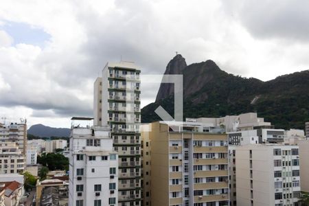 Vista da sala  de apartamento para alugar com 2 quartos, 67m² em Botafogo, Rio de Janeiro