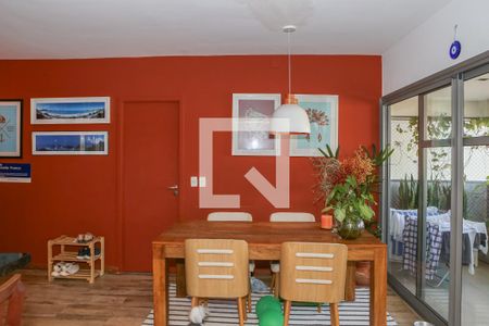 Sala e Cozinha de apartamento à venda com 2 quartos, 102m² em Barra Funda, São Paulo