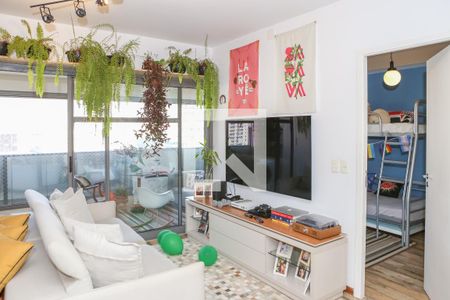 Sala e Cozinha de apartamento à venda com 2 quartos, 102m² em Barra Funda, São Paulo