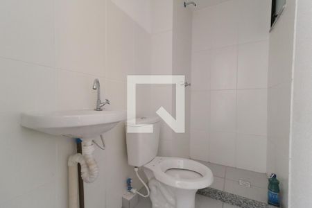 Banheiro de apartamento à venda com 2 quartos, 32m² em Encantado, Rio de Janeiro