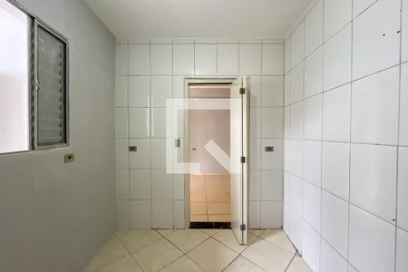 Quarto de casa para alugar com 1 quarto, 35m² em Vila Cruz das Almas, São Paulo