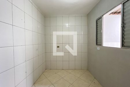 Quarto de casa para alugar com 1 quarto, 35m² em Vila Cruz das Almas, São Paulo